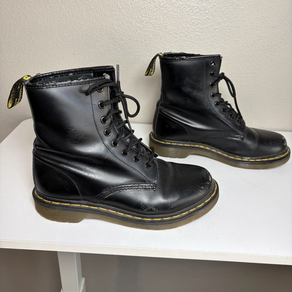 Doc Martens Air Wair 1460 Women Smooth Black Combat Style Boots Sz 8 Grunge Punk